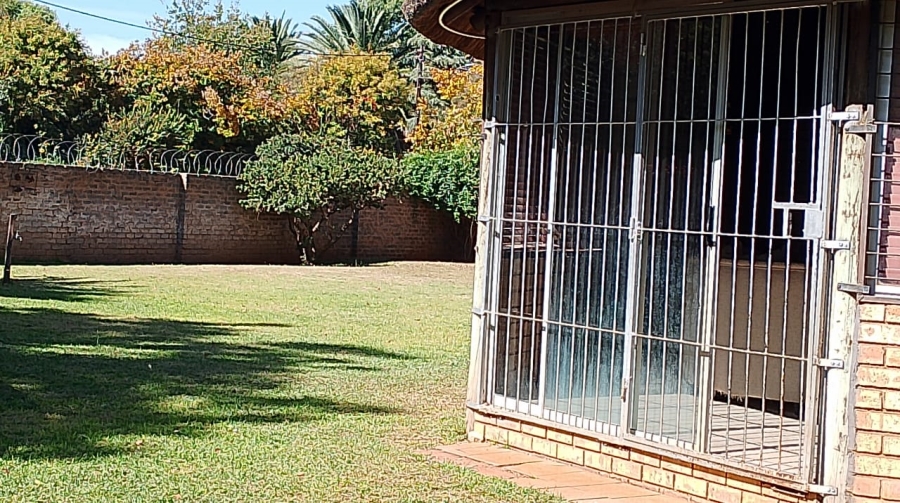 4 Bedroom Property for Sale in Kuruman Northern Cape